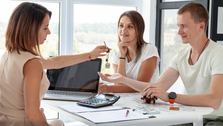Should HSBC Customers Refinance Before Pepper Money Takes Over?